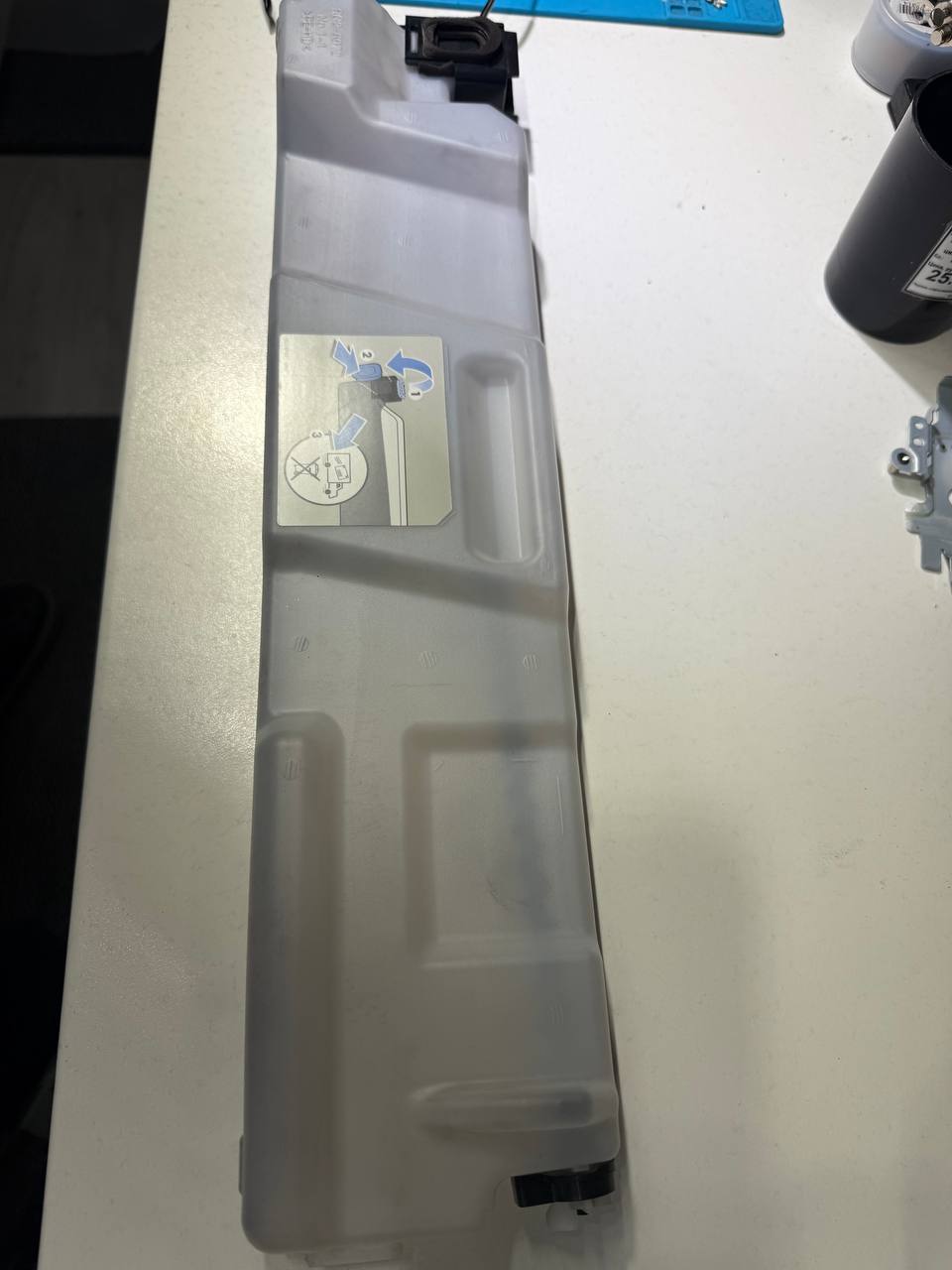 Бункер для отработанного тонера HP CLJ CP5225