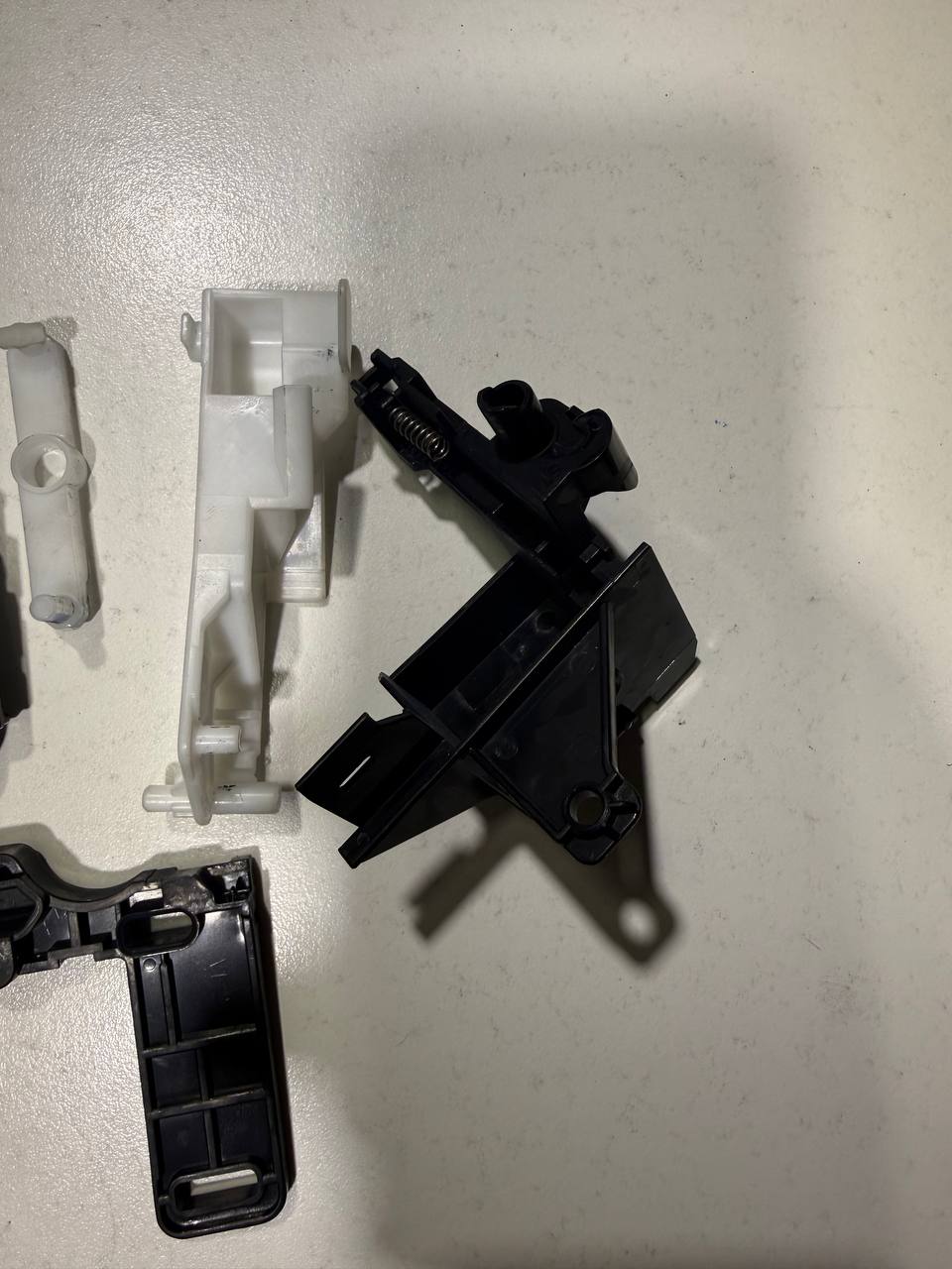 Рычаг двери HP M452/ M477/ M479 — миниатюра 2