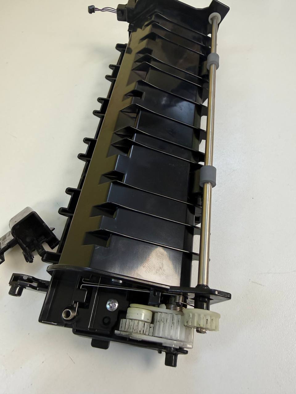 Вал переноса заряда (коротрон) в сборе HP LJ M607n/M608n — миниатюра 2