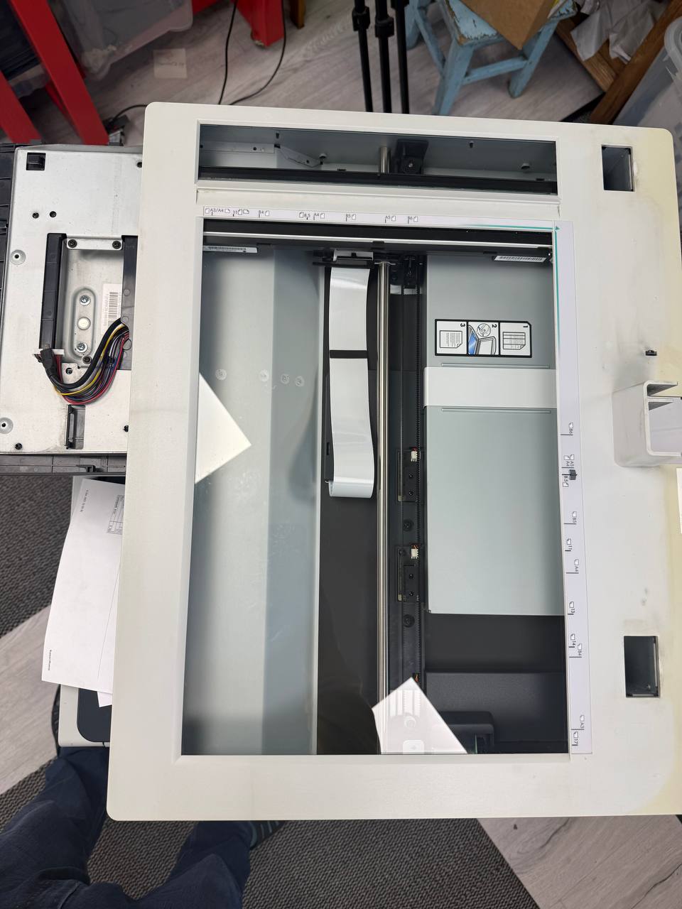 Планшетный сканер  HP LaserJet Enterprise 700 M725 MFP