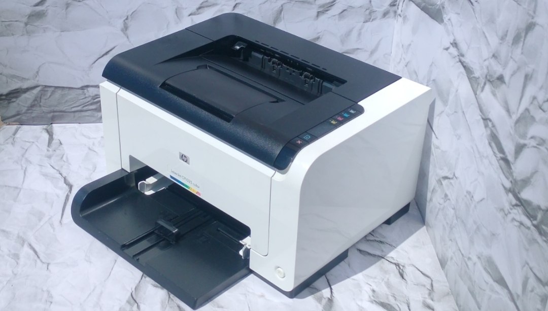 HP LaserJet CP1025 Color — миниатюра 2
