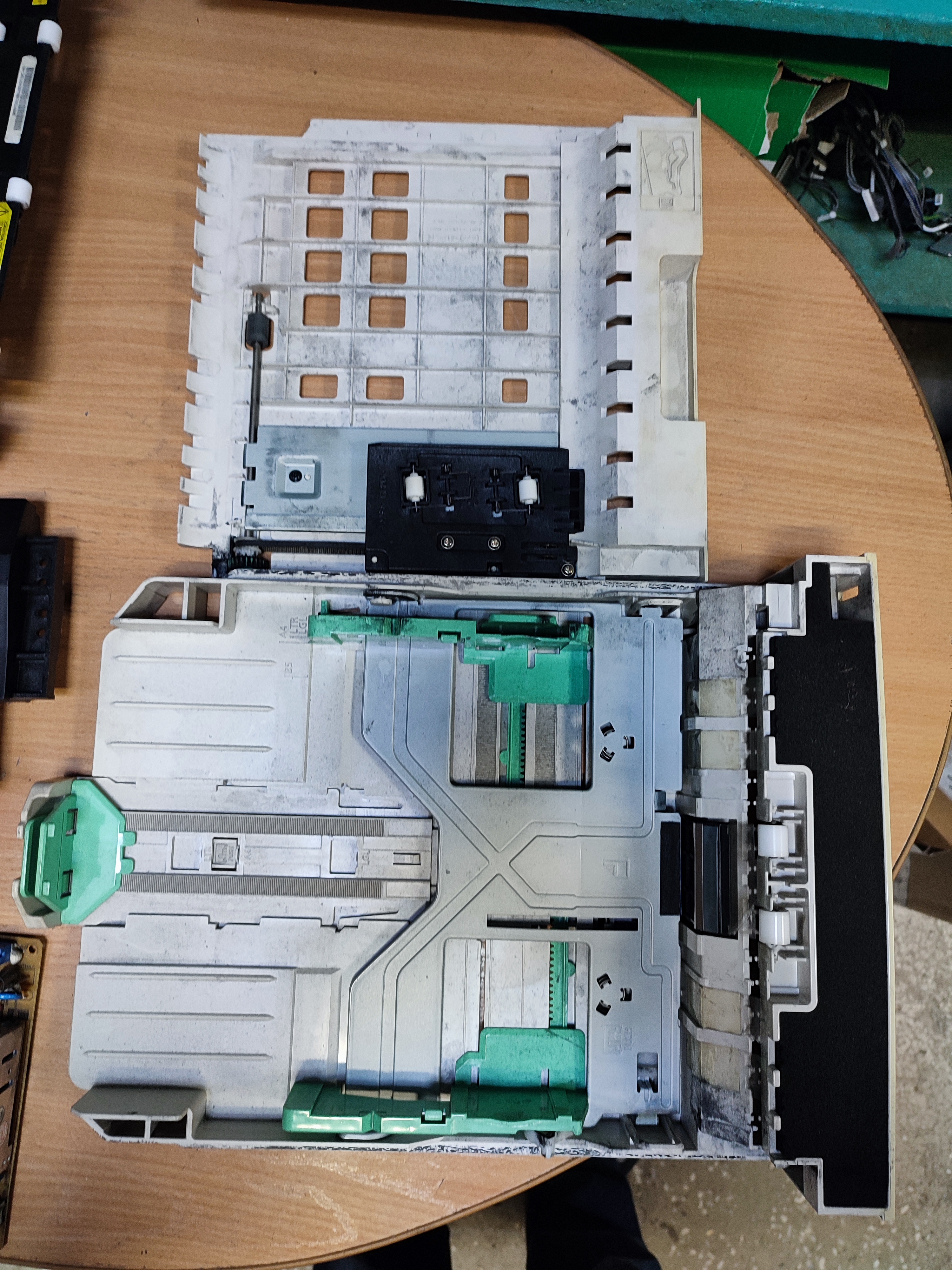 Лоток в сборе для Xerox Phaser 3250DN