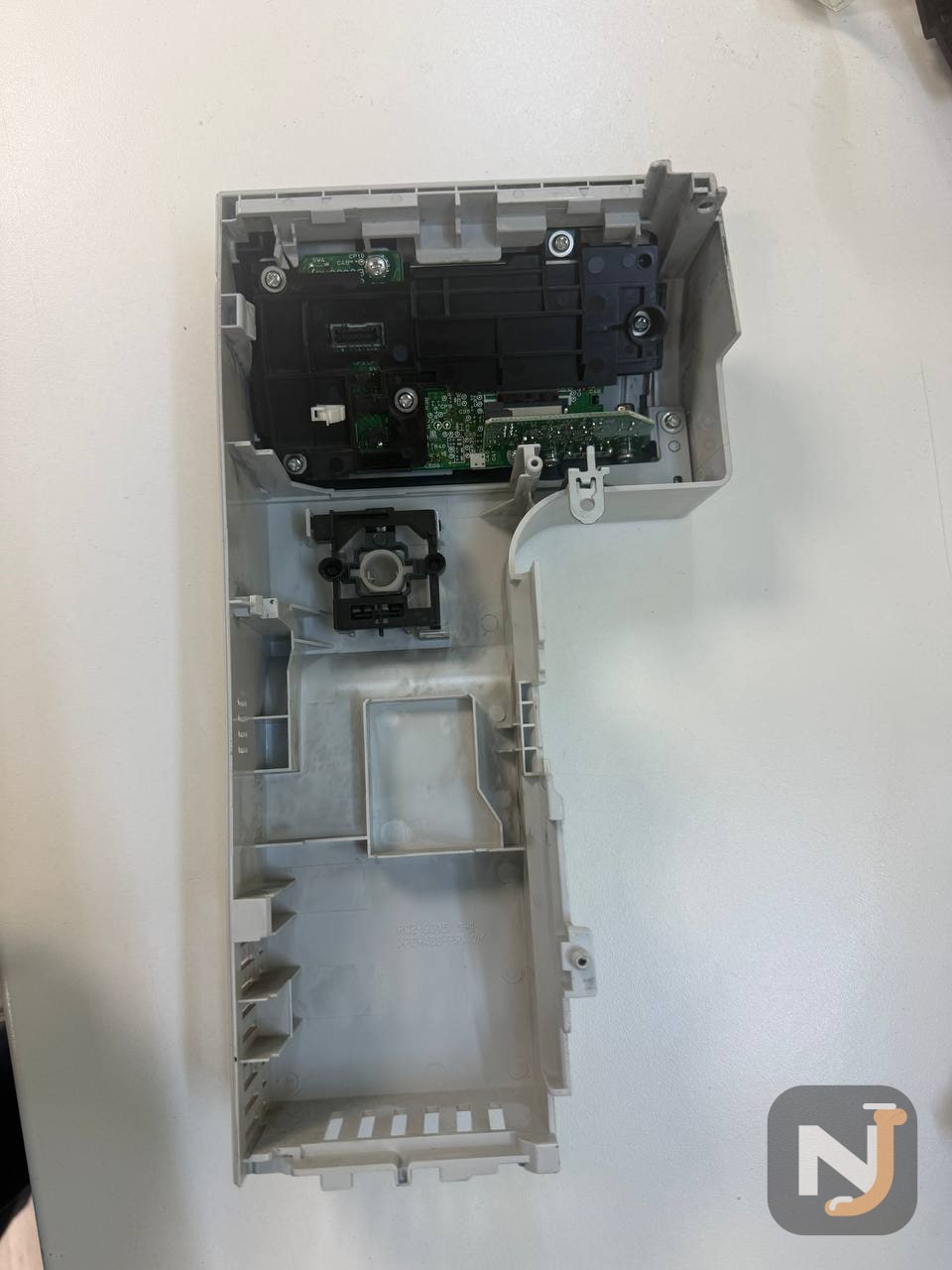 Панель управления HP Color LaserJet CP5525dn — миниатюра 2