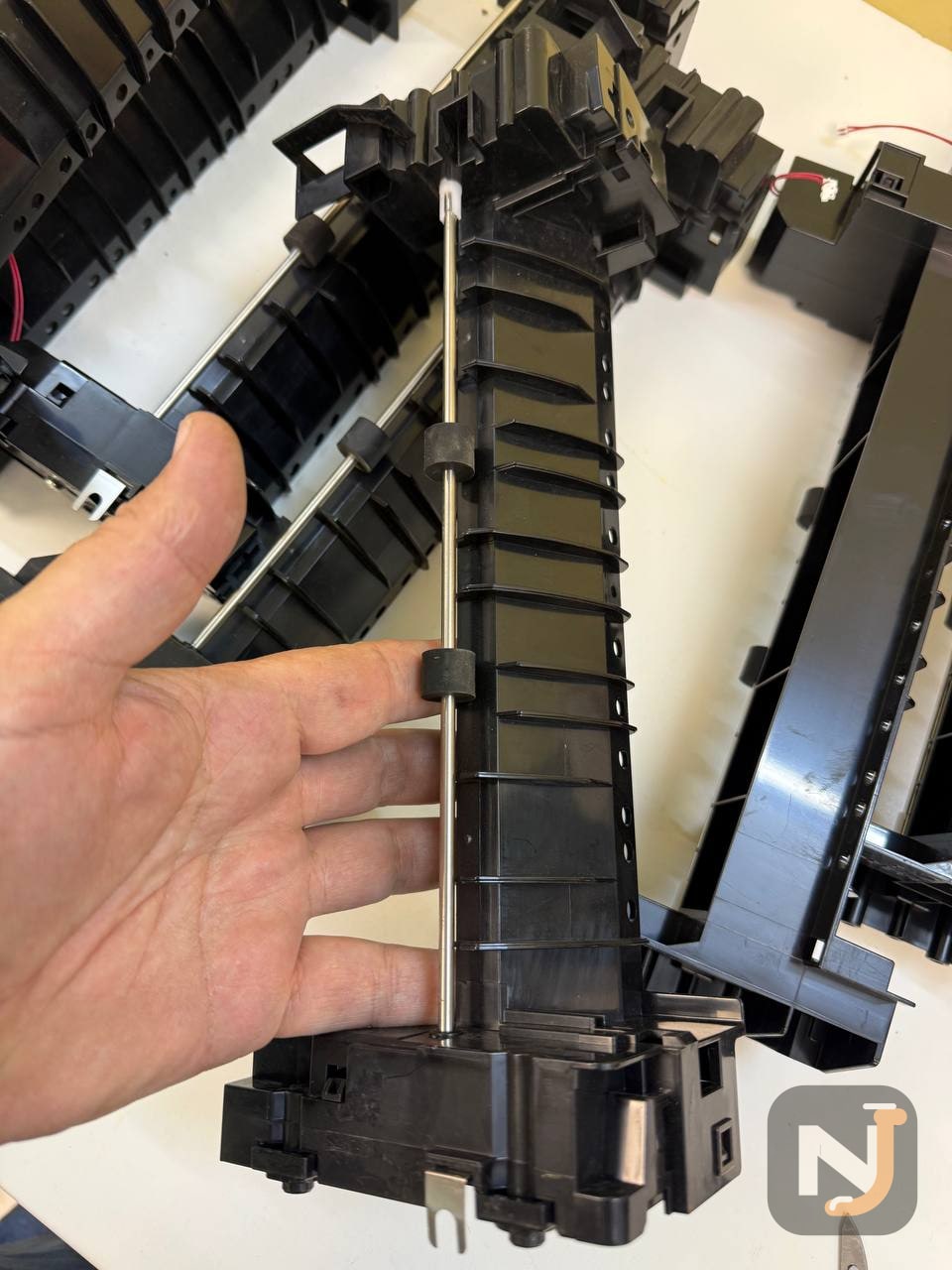 Узел выхода бумаги  Kyocera Mita Ecosys M2040dn/ M2235dn/ M2635dn — миниатюра 2