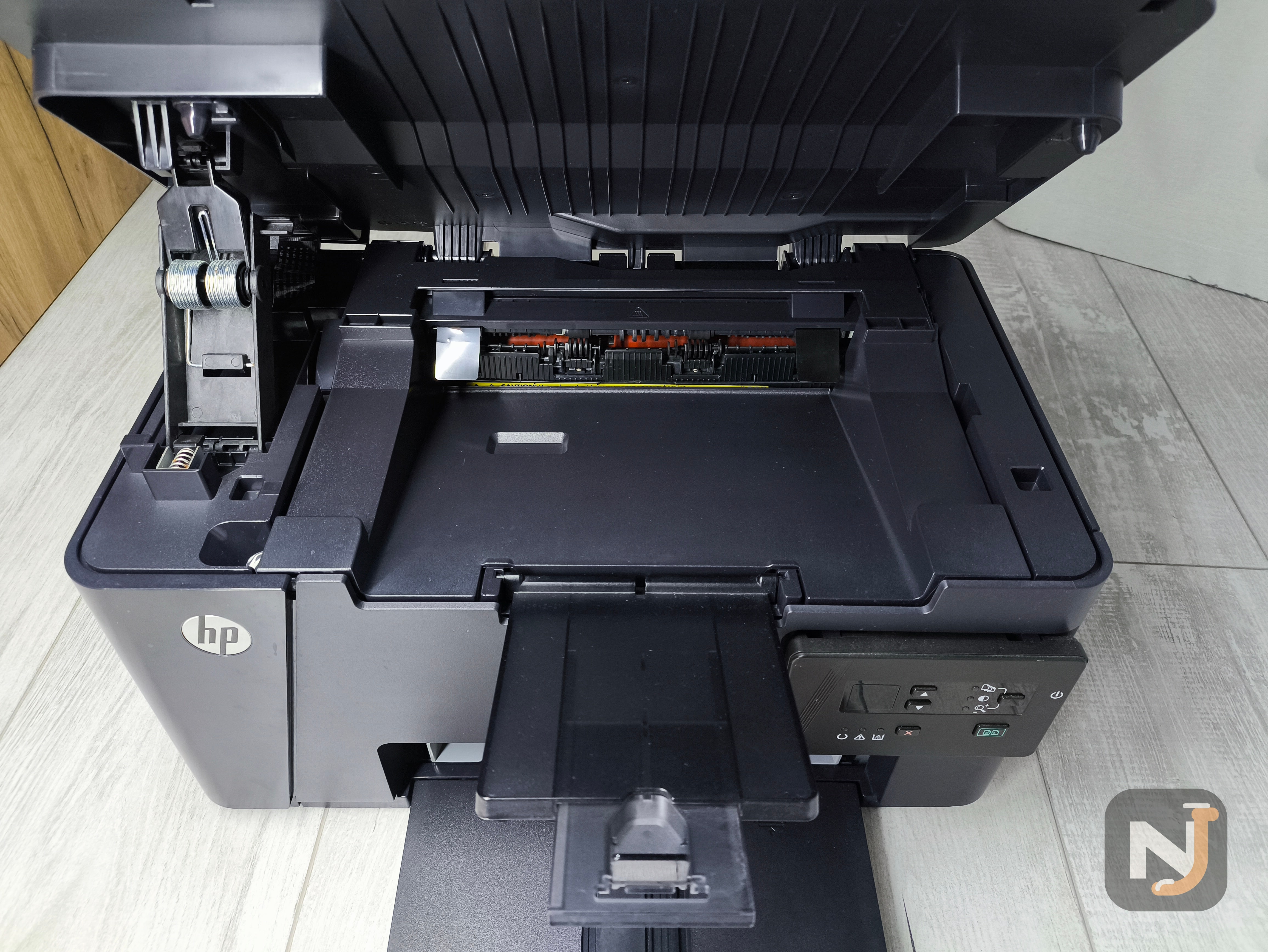 Мфу лазерное HP LaserJet Pro M125r пробег 3942с — миниатюра 3