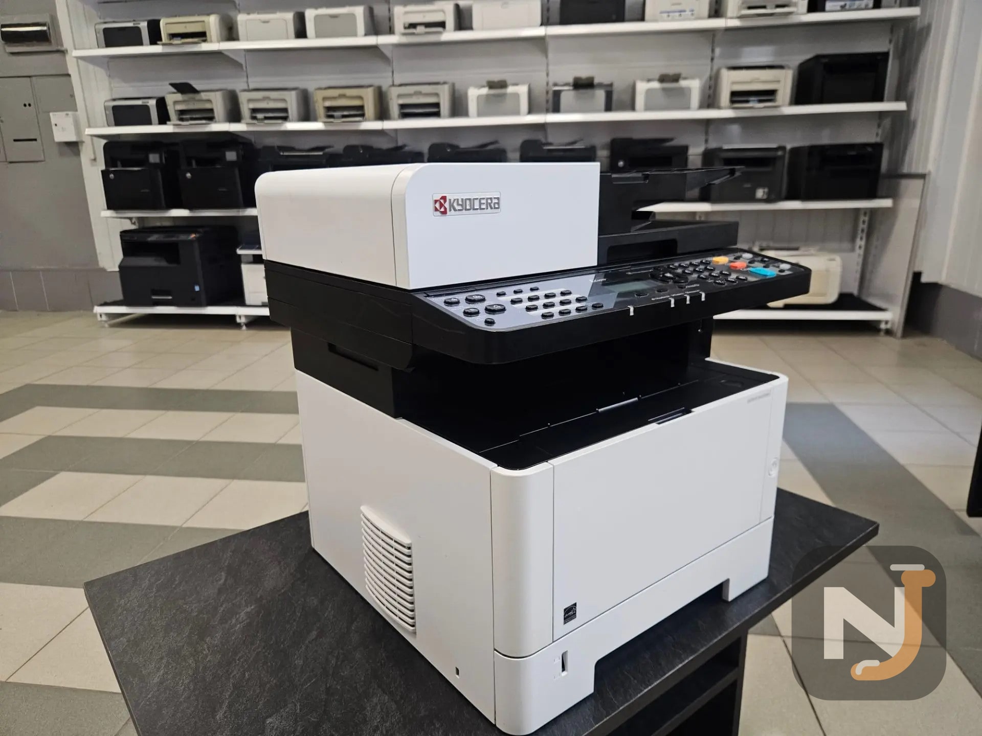Лазерный МФУ Kyocera ecosys M2235dn — миниатюра 4